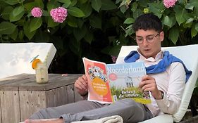 Cozy Boutique B&B De Roos&Garden Lounge